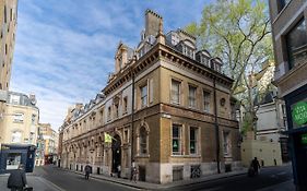 Yha London St Paul'S